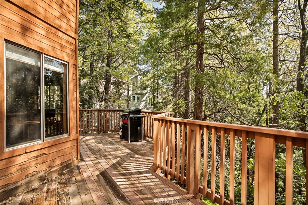 109 Old Toll Road Lake Arrowhead, CA 92352 - Photo 16 of 51
