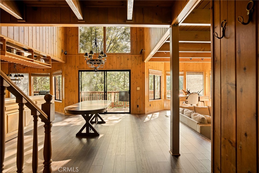 109 Old Toll Road Lake Arrowhead, CA 92352 - Photo 4 of 51