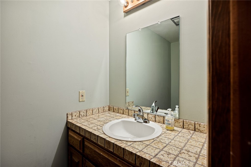 109 Old Toll Road Lake Arrowhead, CA 92352 - Photo 47 of 51