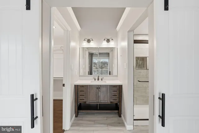 $550,000 | 15628 Montview Drive, Dumfries, VA 22025