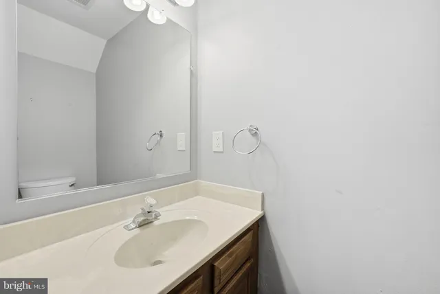 $550,000 | 15628 Montview Drive, Dumfries, VA 22025