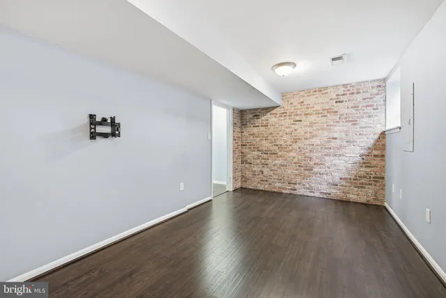 $550,000 | 15628 Montview Drive, Dumfries, VA 22025