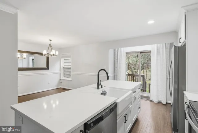 $550,000 | 15628 Montview Drive, Dumfries, VA 22025