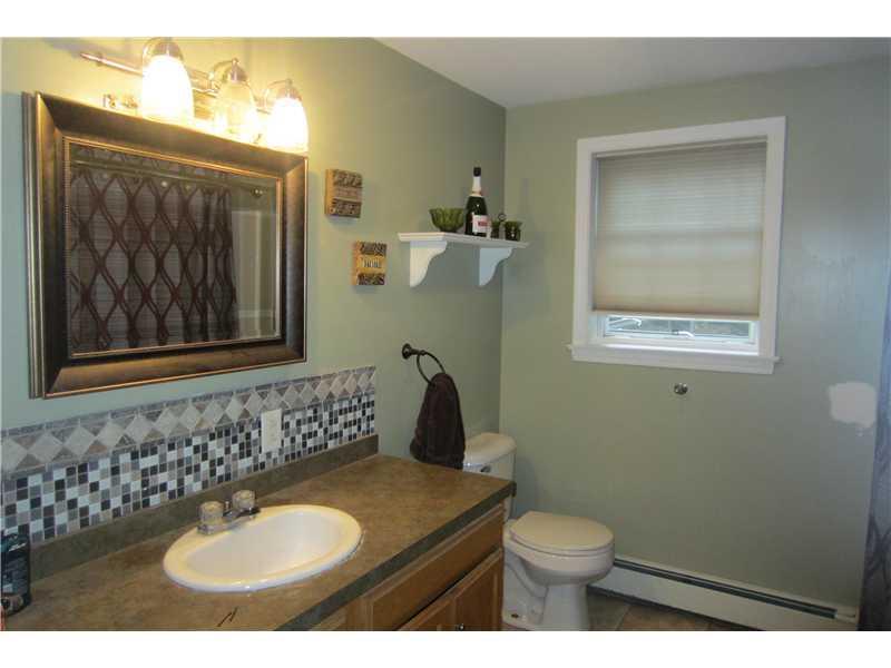 21 Wood Pond Road Brunswick, ME 04011 - Photo 18 of 30 Master Bath/Spa.