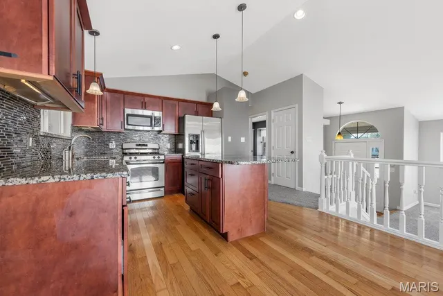 $1,995 | 105 Glenbarr Court, Valley Park, MO 63088