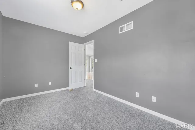 $1,995 | 105 Glenbarr Court, Valley Park, MO 63088