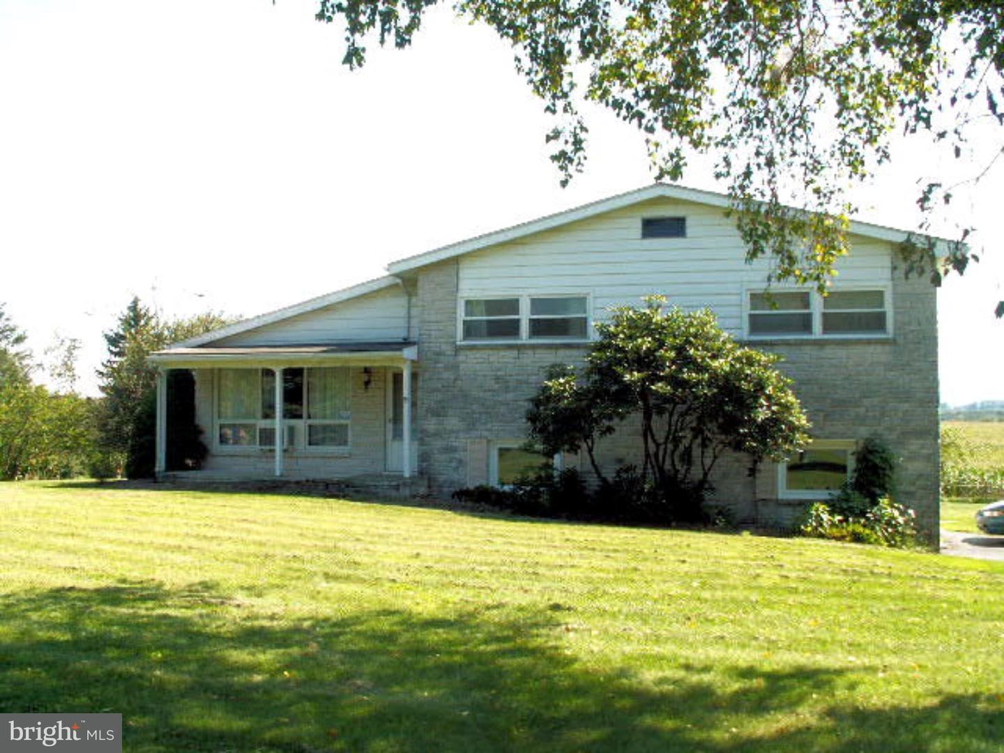 764 Mountain Road Pine Grove, PA 17963 - Photo 1 of 1 Gallery Image 1