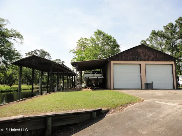 $249,000 | 5007 Florida Street, Bay St. Louis, MS 39520
