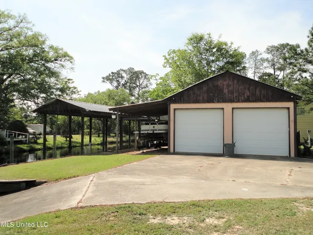 $249,000 | 5007 Florida Street, Bay St. Louis, MS 39520