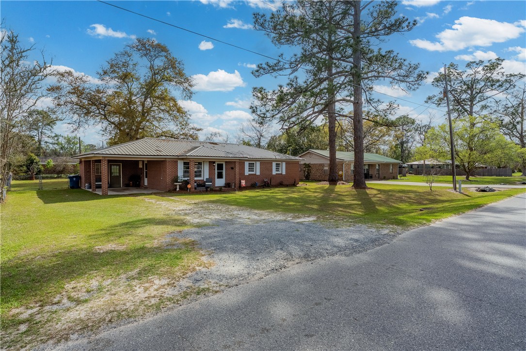 2857 Cherokee Street Waycross, GA 31503 - Photo 4 of 24