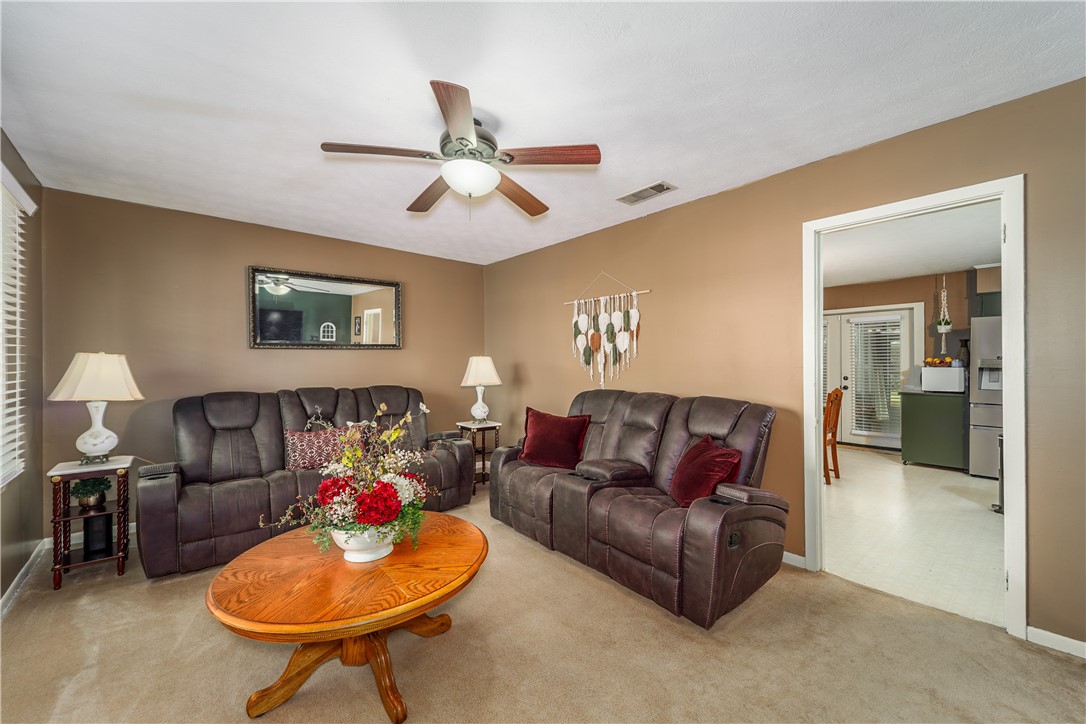 2857 Cherokee Street Waycross, GA 31503 - Photo 8 of 24