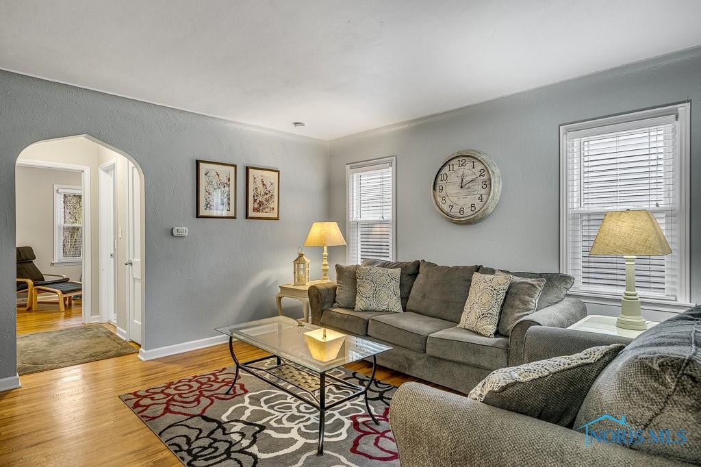 3572 Bellevue Road Toledo, OH 43613 - Photo 6 of 42 Gallery Image 6