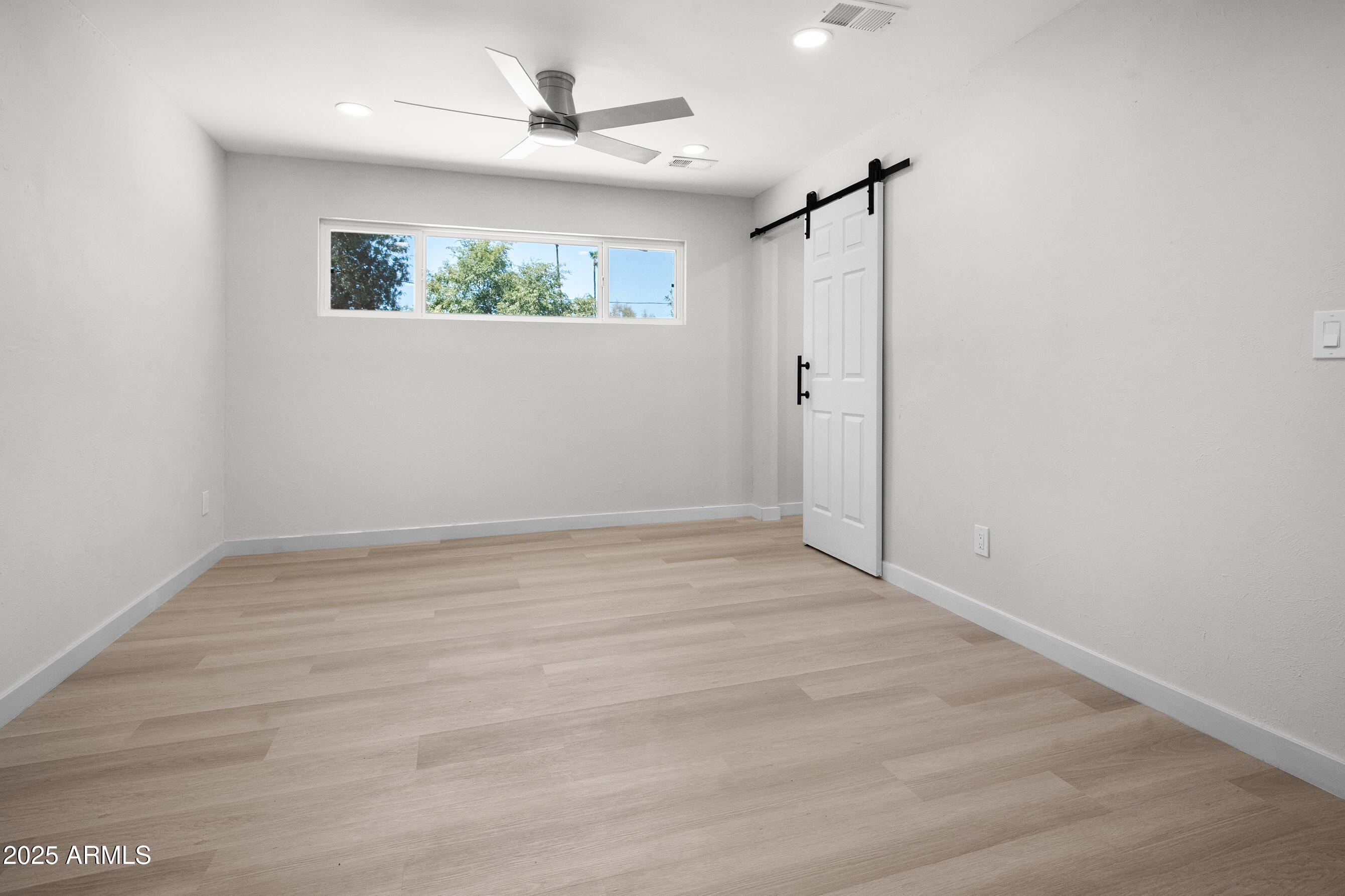 3933 East Flower Street Phoenix, AZ 85018 - Photo 18 of 37 Primary Bedroom