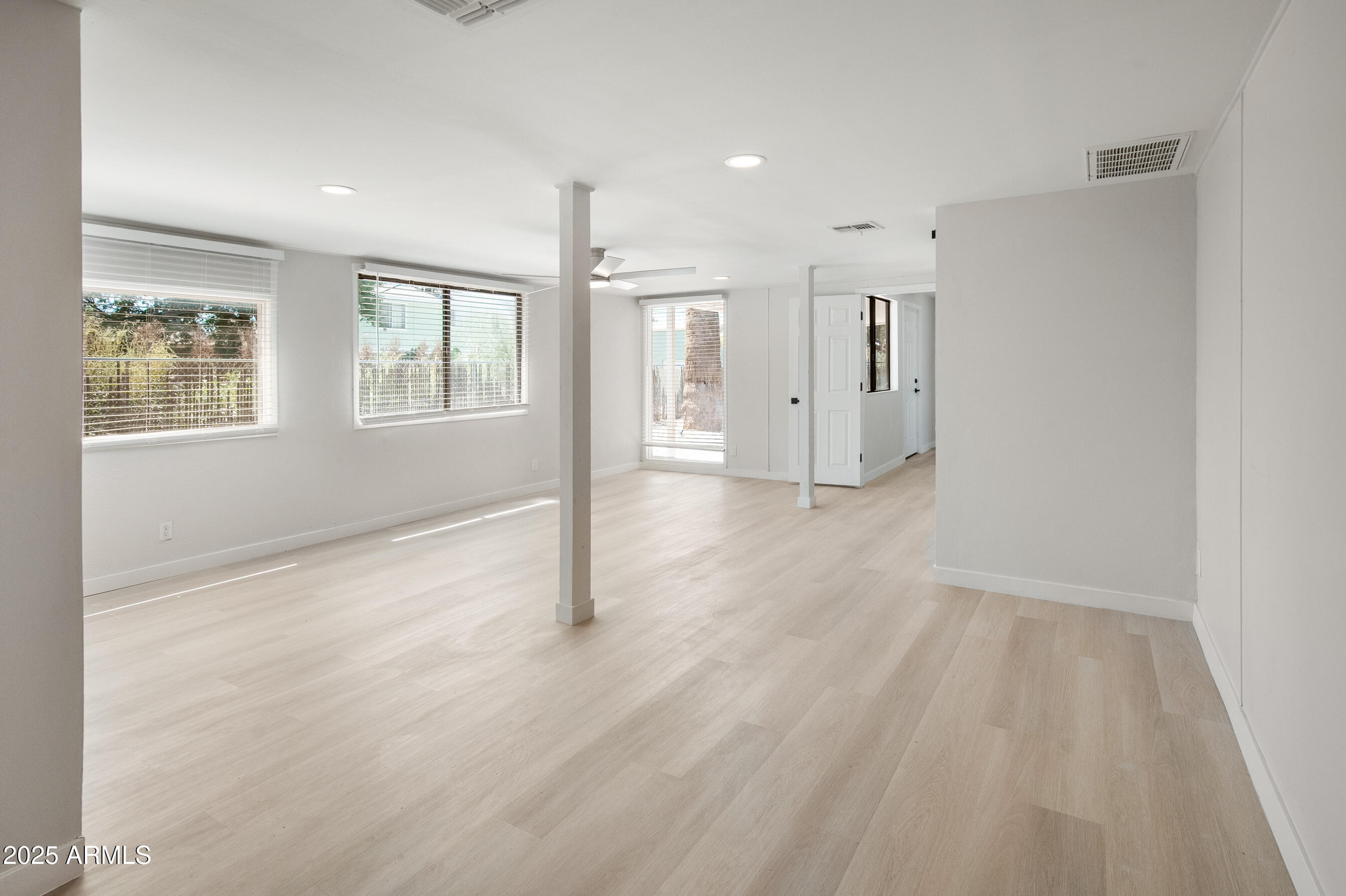 3933 East Flower Street Phoenix, AZ 85018 - Photo 22 of 37 Bonus Room