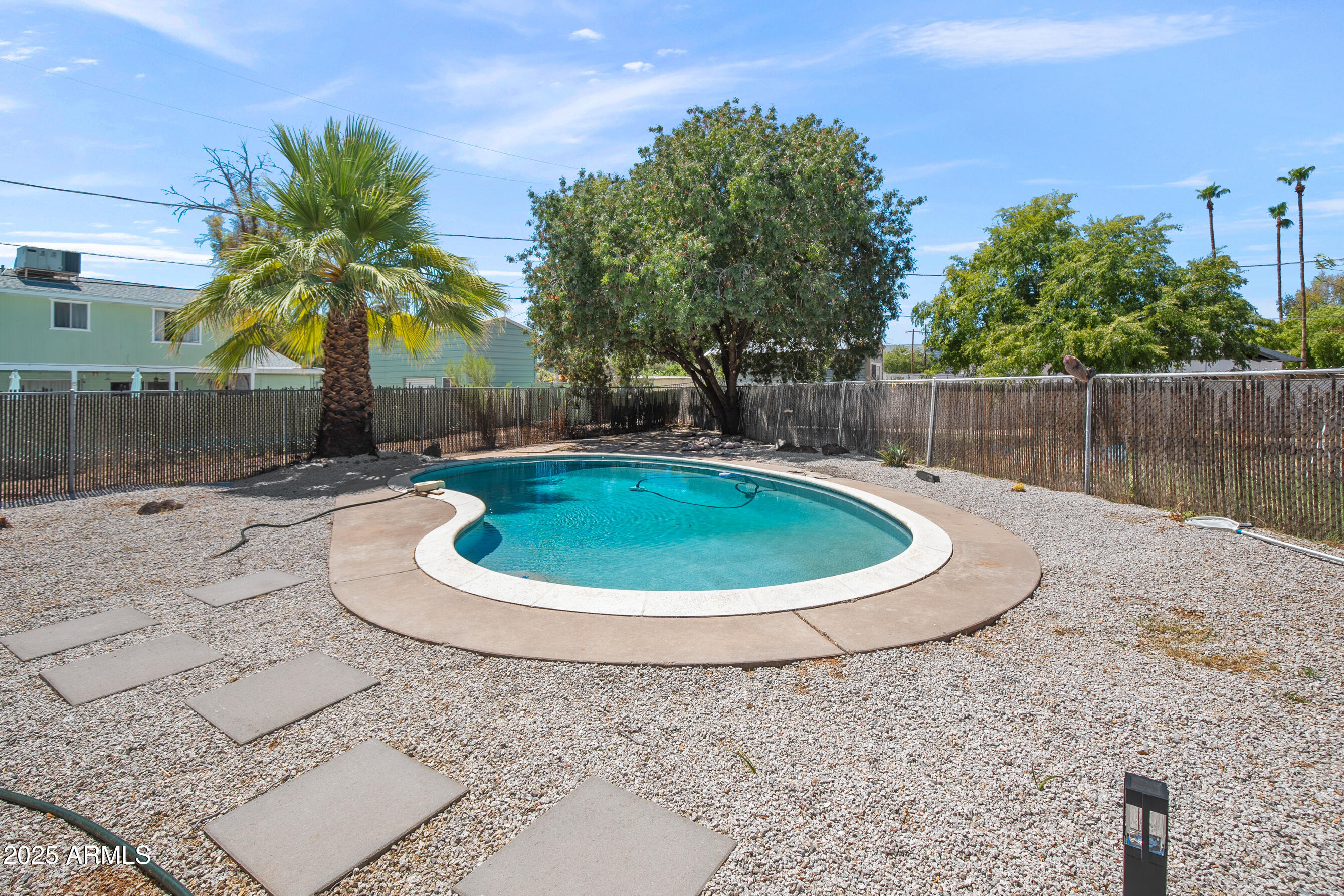 3933 East Flower Street Phoenix, AZ 85018 - Photo 24 of 37 Back yard