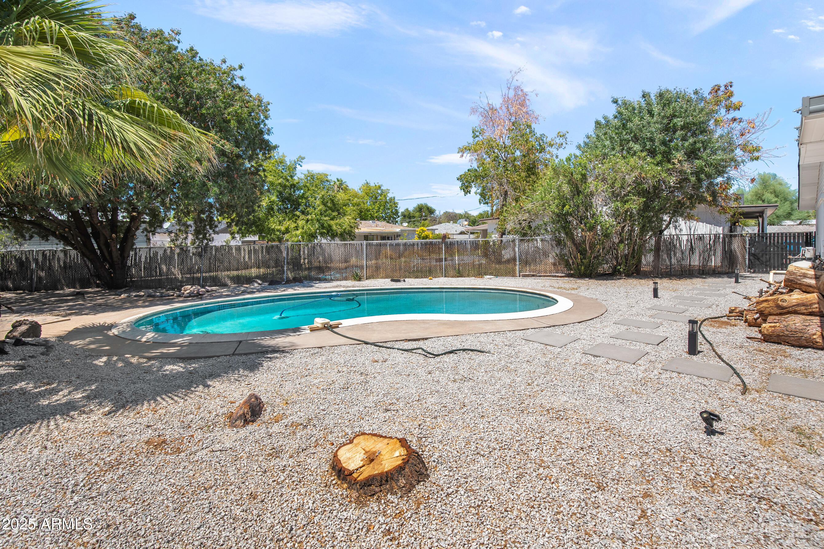 3933 East Flower Street Phoenix, AZ 85018 - Photo 28 of 37 Back yard