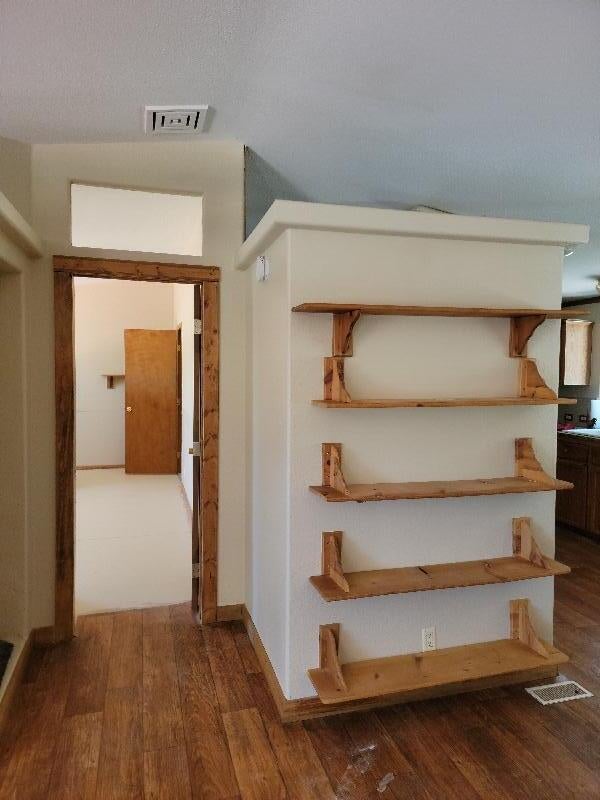 52901 Timber Ln Loop La Pine, OR 97739 - Photo 11 of 26 door lead to master bedroom.