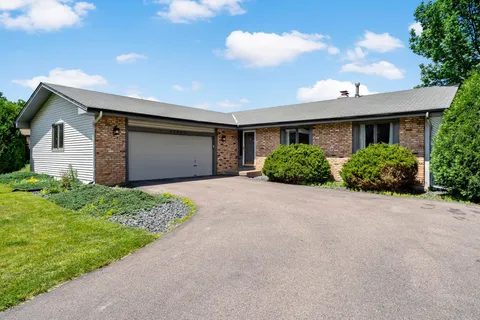 $625,000 | 18920 27th Avenue North, Plymouth, MN 55447