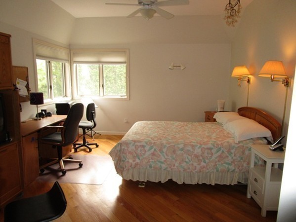 17 McKinley Road Marblehead, MA 01945 - Photo 13 of 22 a bedroom with a bed and a desk