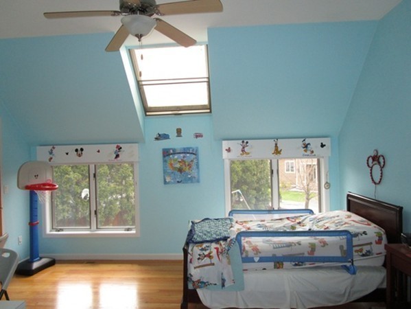 17 McKinley Road Marblehead, MA 01945 - Photo 15 of 22 a bedroom with furniture and a window
