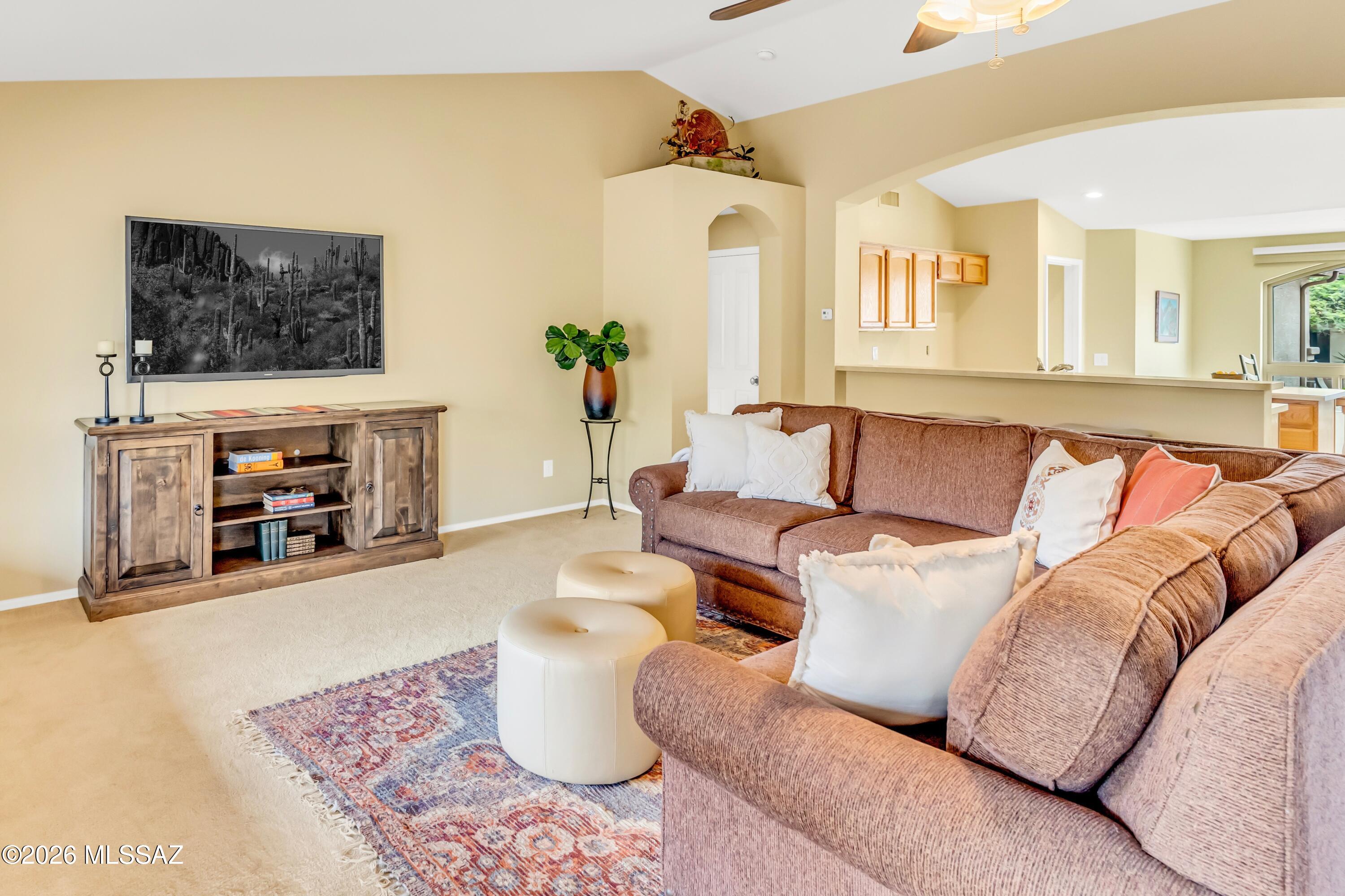 35854 Mesa Ridge Drive Tucson, AZ 85739 - Photo 5 of 37