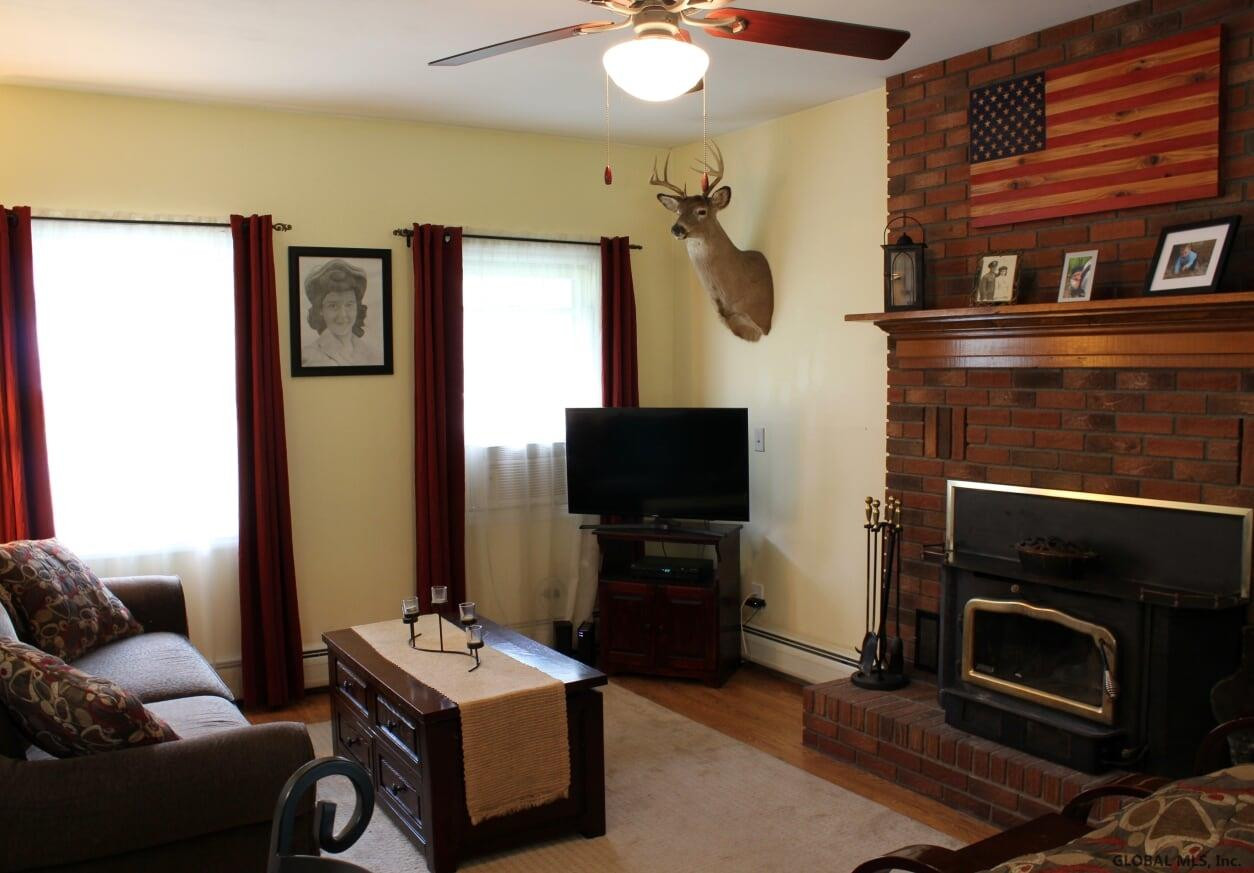 2 Bell Flower Road Malta, NY 12020 - Photo 4 of 22 Photo 4
