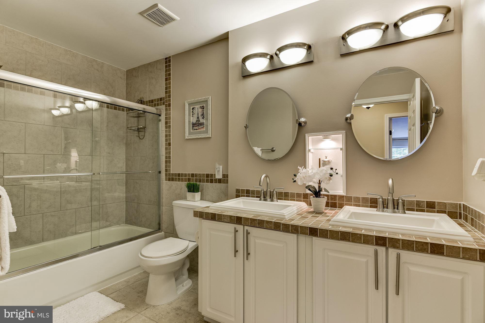 1716 Algonquin Road Frederick, MD 21701 - Photo 22 of 30 Bath