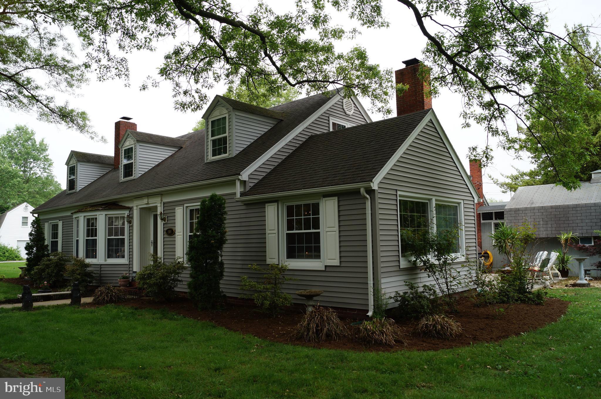 201 5th Street Ridgely, MD 21660 - Photo 1 of 17 Welcome Home!