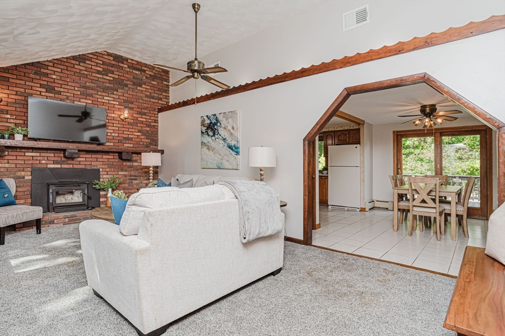 95 Old Willis Road Cumberland, RI 02864 - Photo 8 of 29 Gallery Image 8