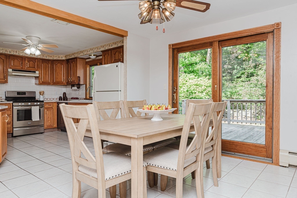 95 Old Willis Road Cumberland, RI 02864 - Photo 9 of 29 Gallery Image 9