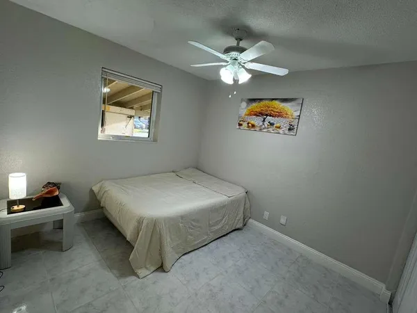 $395,000 | 6327 Southwest 2nd Street, Margate, FL 33068