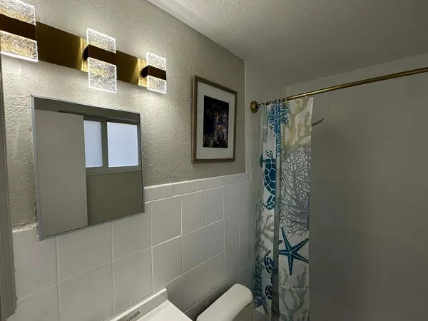 $395,000 | 6327 Southwest 2nd Street, Margate, FL 33068