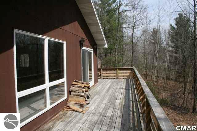 6300 West Vernon Road Weidman, MI 48893 - Photo 16 of 22 1771656-15.JPG