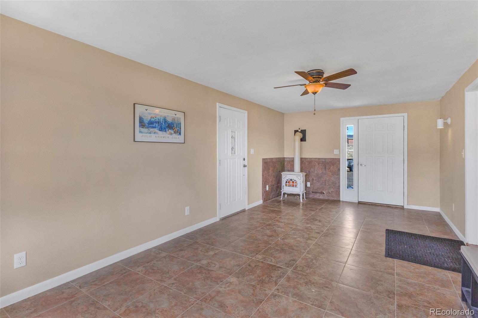 37 Warm Springs Road Fairplay, CO 80440 - Photo 15 of 50 a view of a livingroom with a workspace