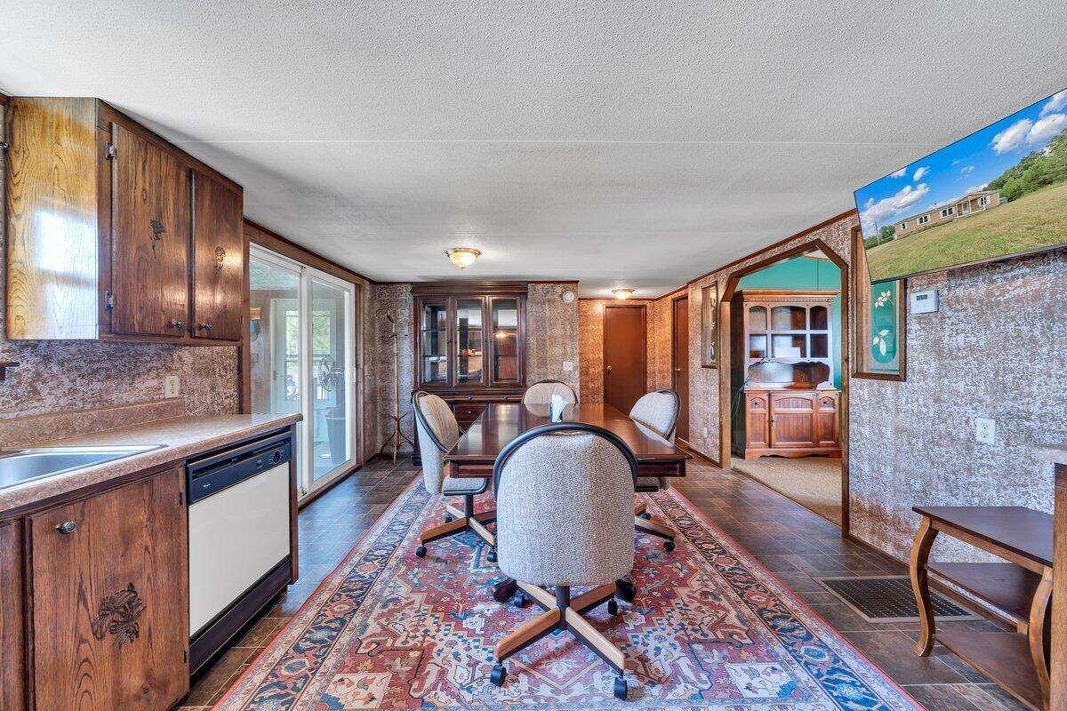 1145 Sugar Barbour Road Axton, VA 24054 - Photo 32 of 121 31