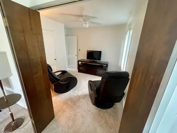 $207,500 | 9567 Columbia Street, Redford, MI 48239