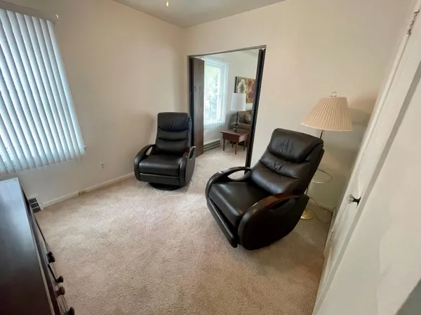 $207,500 | 9567 Columbia Street, Redford, MI 48239