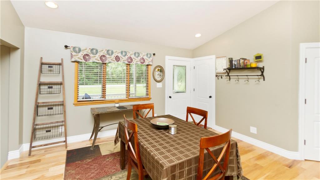 439 Tieline Road Grove City, PA 16127 - Photo 3 of 25 Gallery Image 3