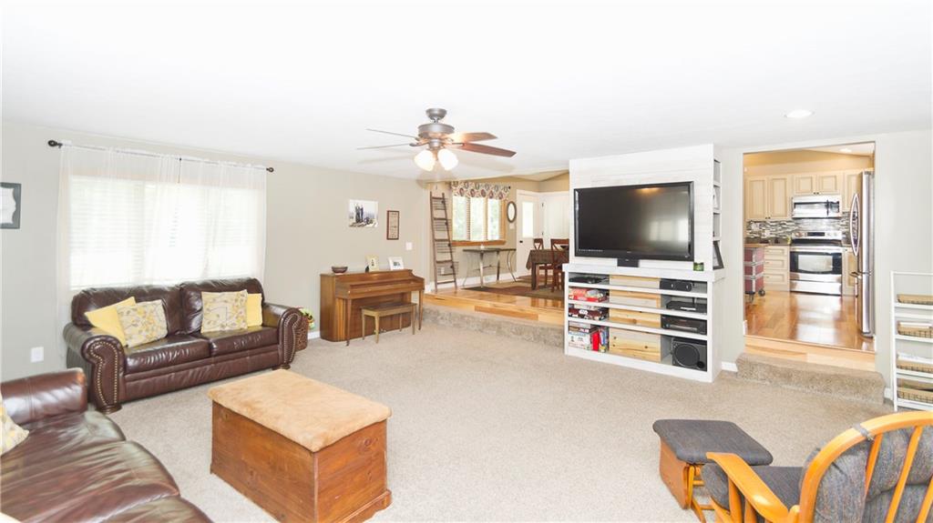 439 Tieline Road Grove City, PA 16127 - Photo 10 of 25 Gallery Image 10