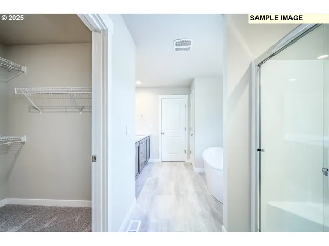 $549,960 | 956 Northeast Sagebrush Drive, Estacada, OR 97023