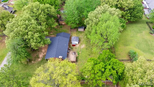 $319,000 | 16911 Christian Drive, Dexter, MO 63841