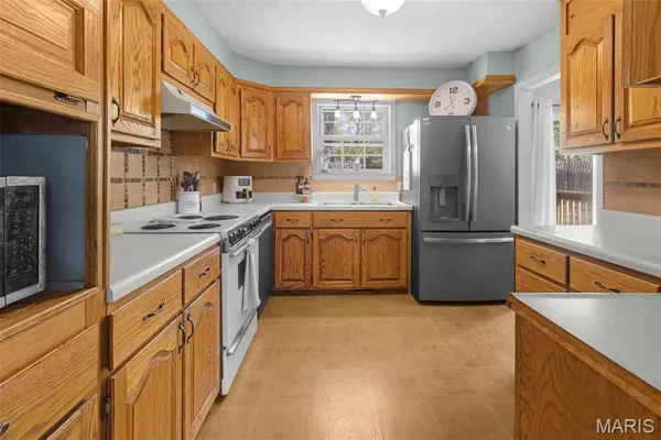 $319,000 | 16911 Christian Drive, Dexter, MO 63841