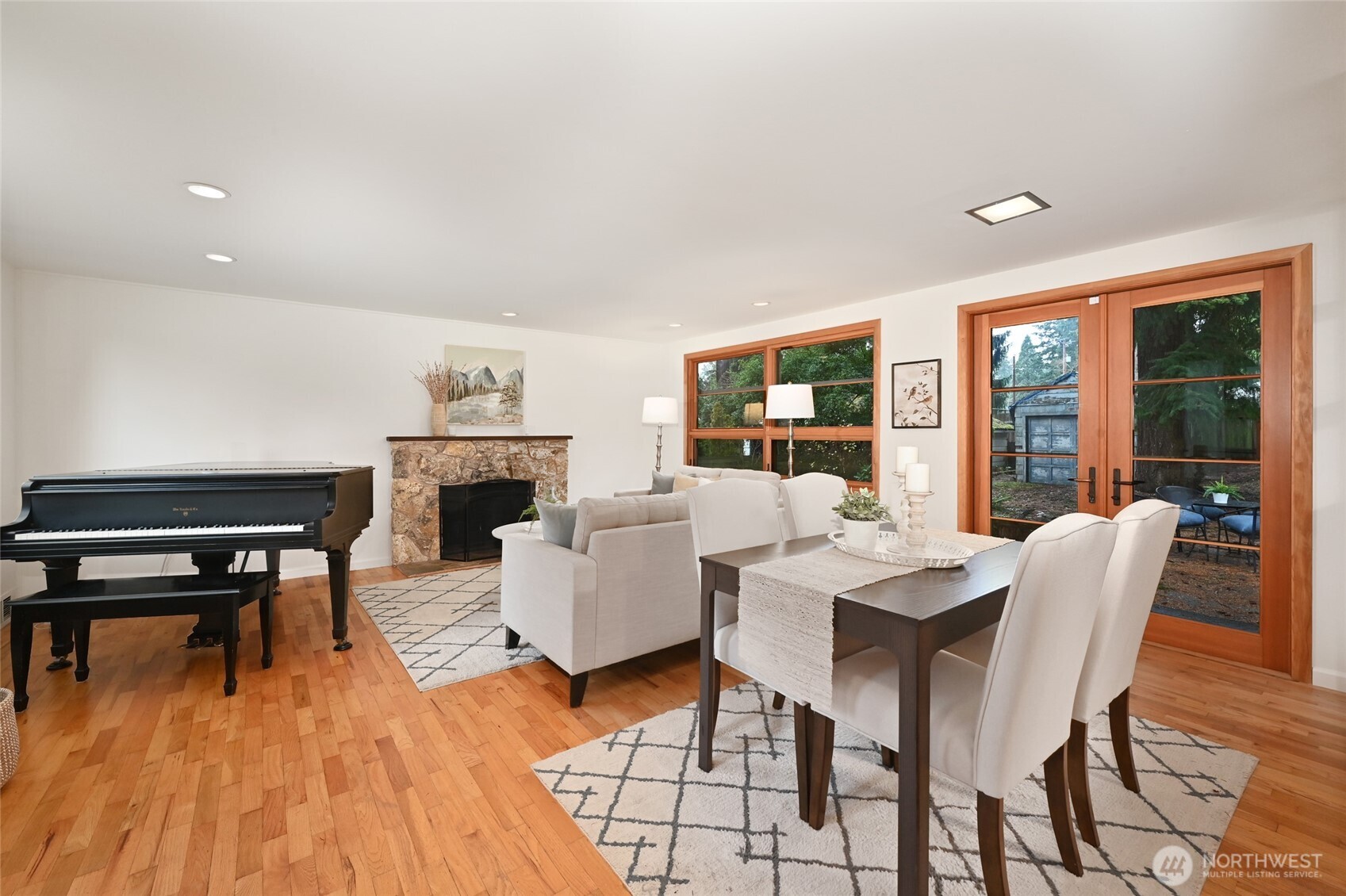 204 Northwest 131st Street Seattle, WA 98177 - Photo 9 of 33