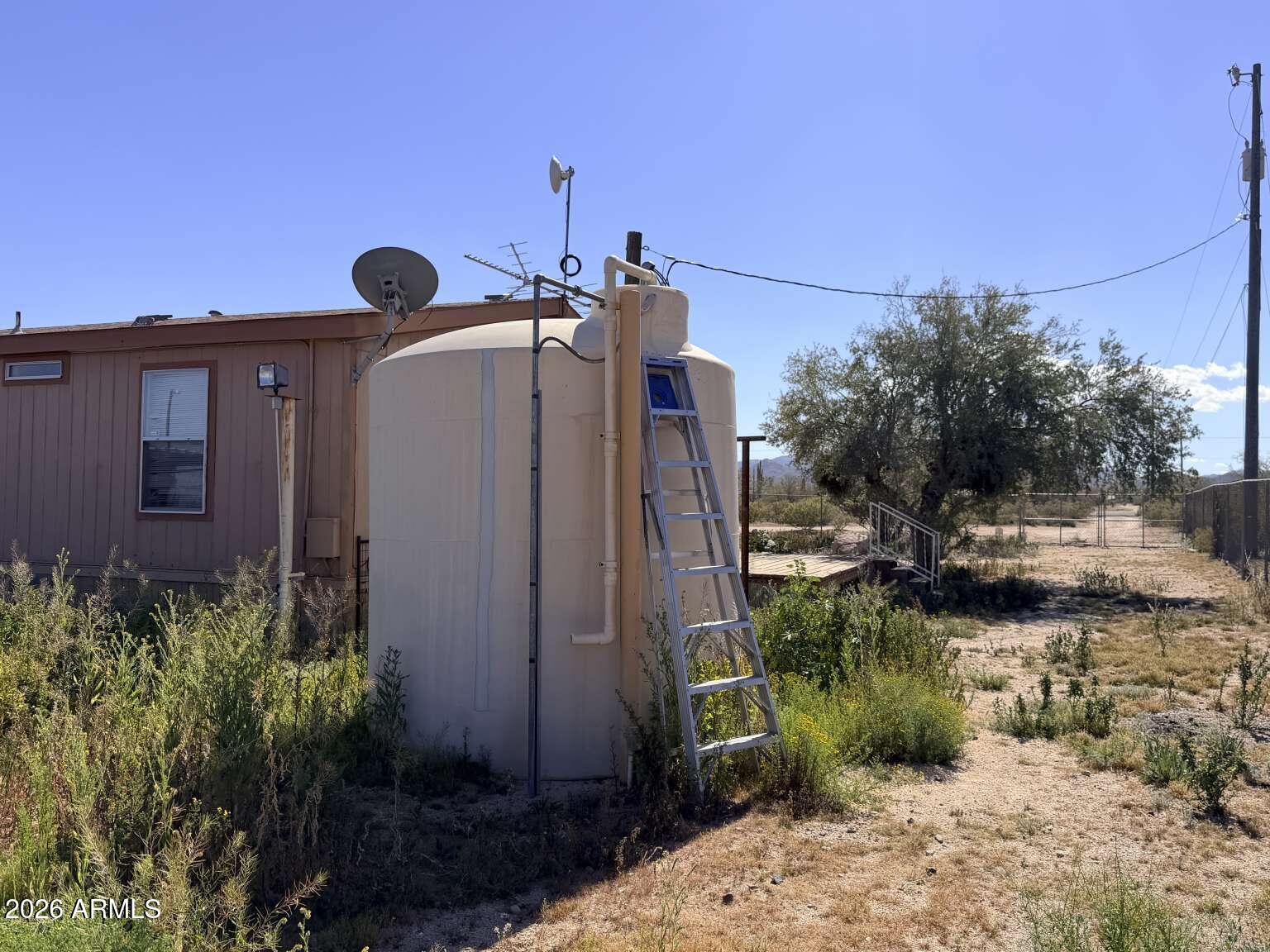 54166 West Sotol Road Maricopa, AZ 85139 - Photo 5 of 8 Fernandez.5
