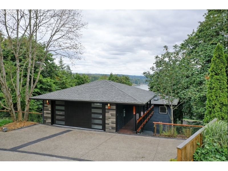 2010 Maple Terrace West Linn, OR 97068 - Photo 1 of 28