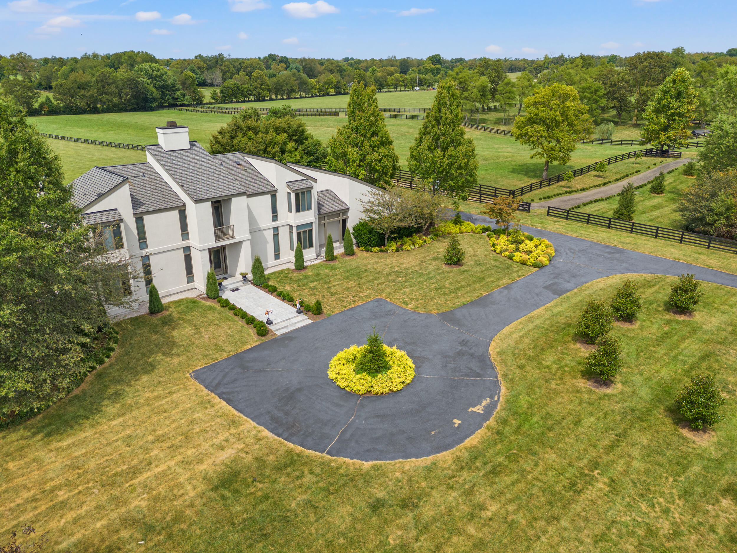 1040 Cane Run Road Georgetown, KY 40324 - Photo 62 of 68 68_dji_20240904133911_0032_d