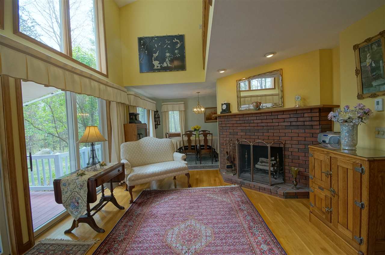 15 Lindsay Road Hooksett, NH 03106 - Photo 8 of 30