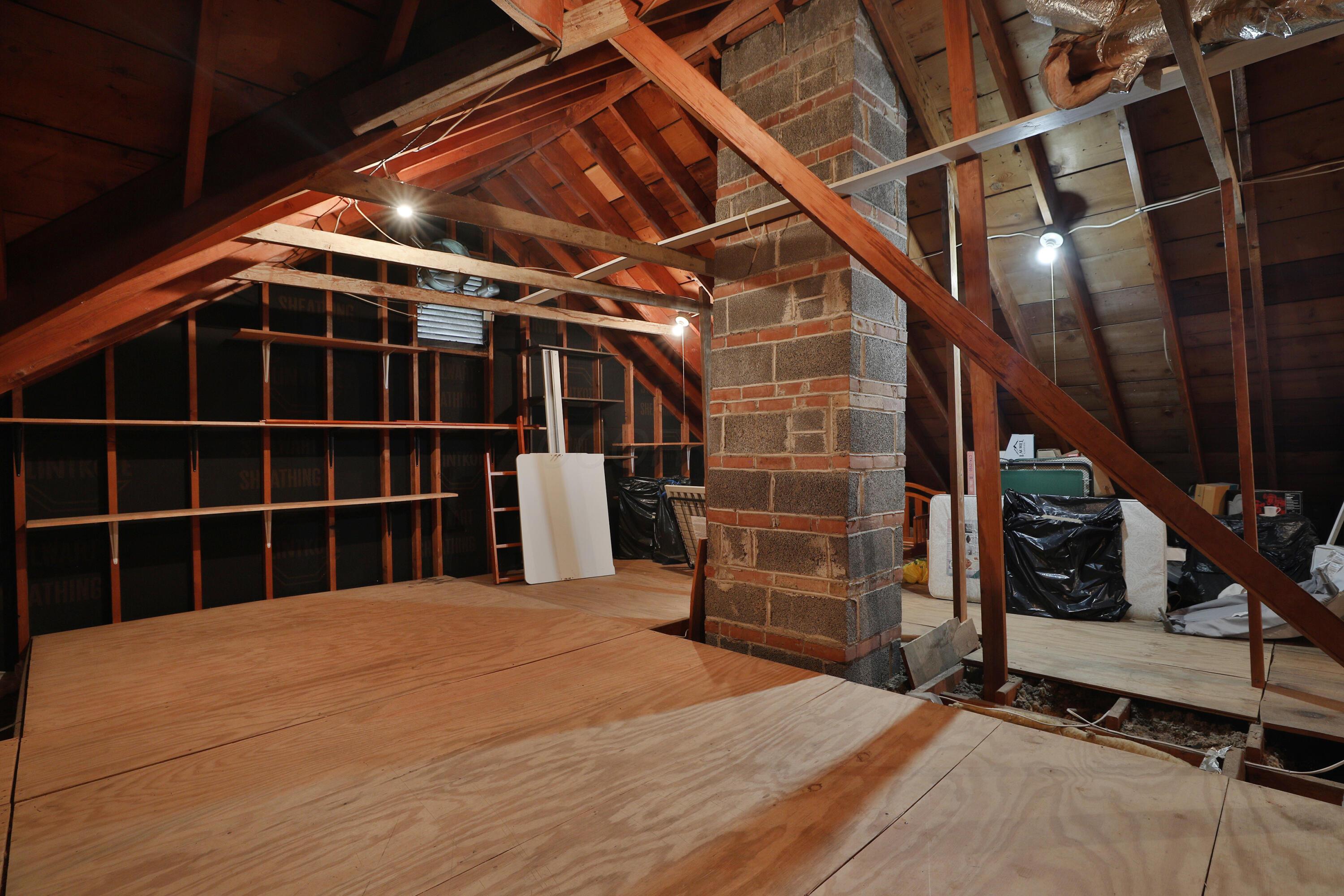 1348 Haddon Road Columbus, OH 43209 - Photo 50 of 71