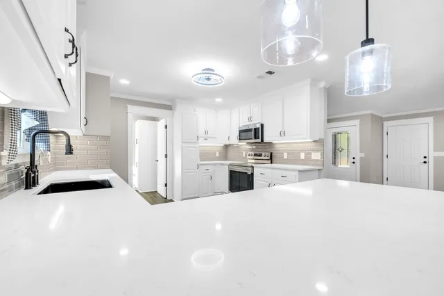 $425,000 | 4052 Randi Road, Crestview, FL 32539