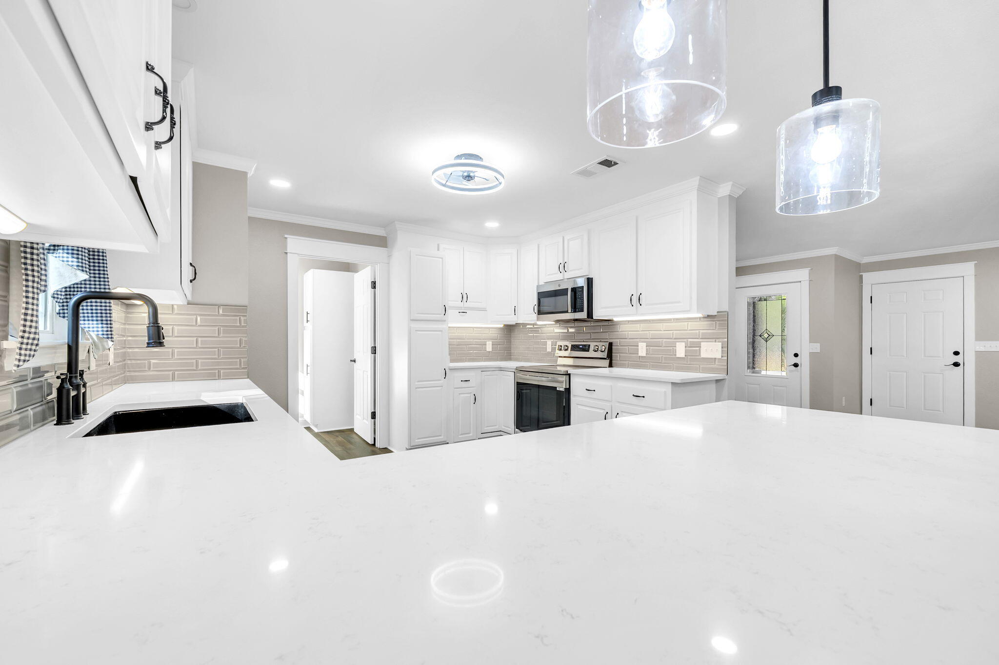 4052 Randi Road Crestview, FL 32539 - Photo 12 of 42 14-web-or-mls-DSC04444